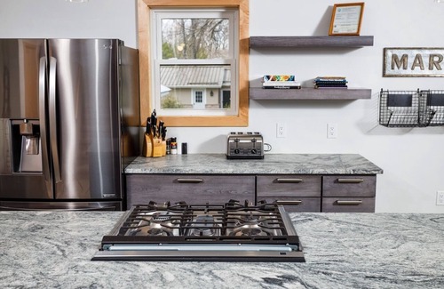 Luxemburg House | New Waterfront home with kayaks & Fire pit+ Close to Green Bay and Sturgeon Bay