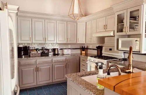 Eddington House | ✨ New ✨WATERFRONT Hot Tub ♨🛁 Fire Pit 🔥Near Acadia