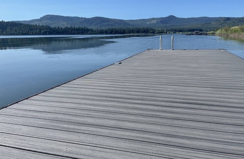 Sandpoint House | NEW waterfront luxury estate with private dock