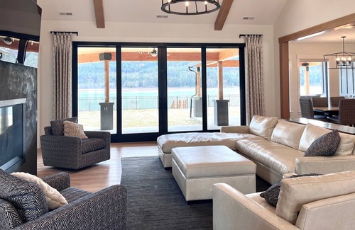 Sandpoint House | NEW waterfront luxury estate with private dock
