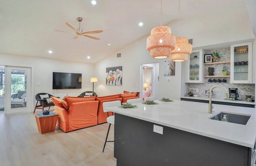 Interchange Square House | NEW: Waterfront Oasis w/Heated Pool, Dock, Kayaks