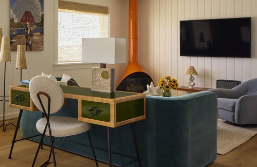 Rodanthe Hotel | NEW Wellness Focused Adult Only Boutique Hotel - Premium Suite w Gas Fireplace