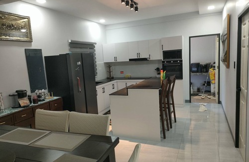 Alfonso House | New white and gray BIG house located in a nice quiet community.