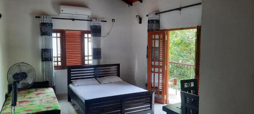 Kahangama Hotel | New White House Ratnapura