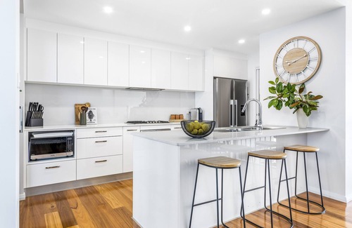 Kiama House | New Whole Home, Beach, Views, Pinball+Arcade