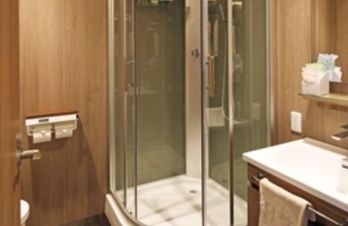 Toon Hotel | New Wing Economy Twin Room | Breakfast included/Toon Ehime