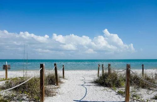 Diplomat House | New with Pool & Pier! Perfect for two Families!