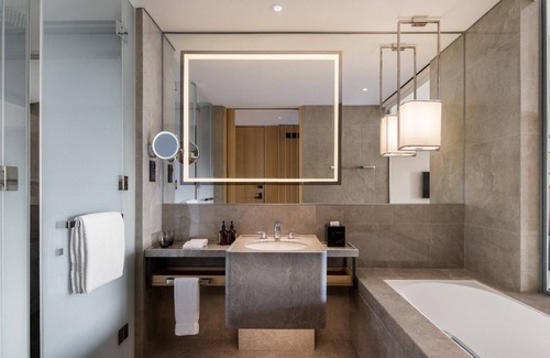 Guangyang District Hotel | New World Langfang Hotel