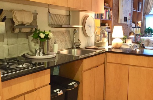 Ukrainian Village Apartment | New York City Studio