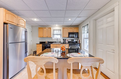 Port Washington House | New York Escape Near Times Square & Central Park!
