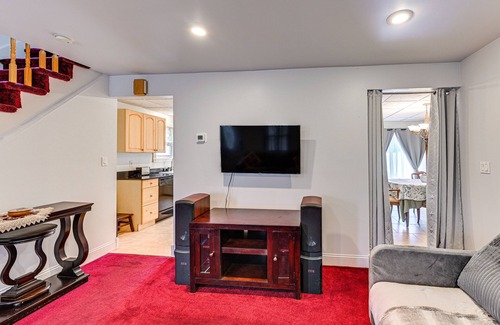 Port Washington House | New York Escape Near Times Square & Central Park!