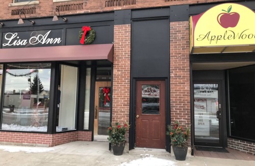 Escanaba Apartment | New York Flat feel in Downtown Escanaba