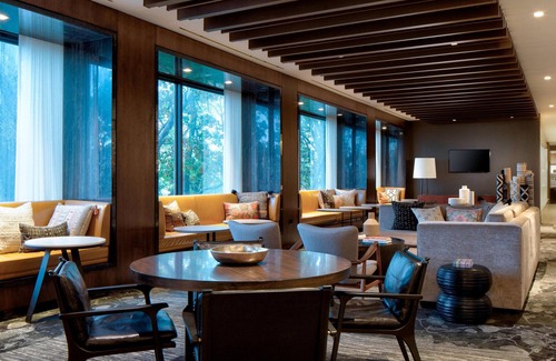 Queens Hotel | New York LaGuardia Airport Marriott