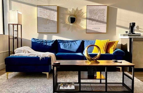Santa Ana Apartment | New York Style Home 10 Minutes To SNA Disneyland