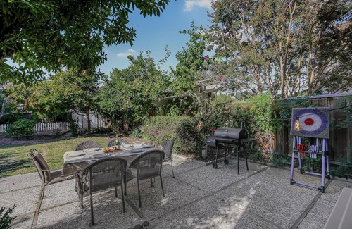 Townsend House | NEW4BR! Spacious house with Amazing backyard, BBQ & Games in superb San Jose