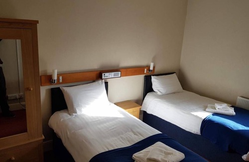 Peterborough Hotel | Newark Hotel