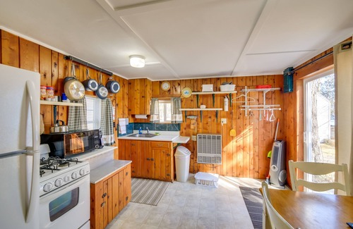 Newberry Apartment | Newberry Vacation Rental w/Muskallonge Lake Views