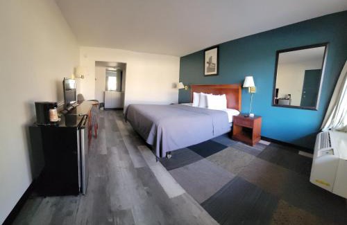 Newburgh Hotel | Newburgh Inn