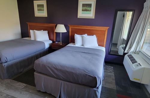Newburgh Hotel | Newburgh Inn