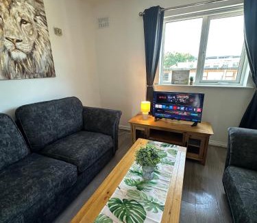 Roscoe Apartment | Newcastle Townhouse