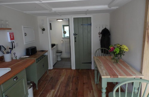 Sandown House | Newchurch Nook