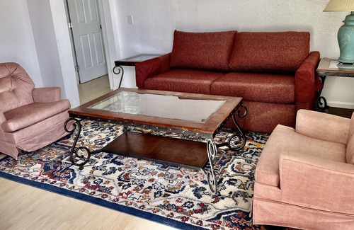 Lubbock House | NEW★Clean & Fresh★1BR/1BA★Unit B★100% Remodeled