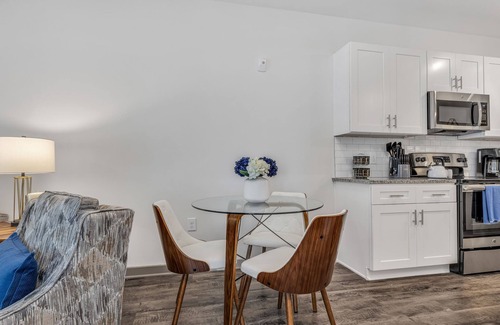 Downtown Chattanooga Condo | NEWCondo2BR/2BA,pool