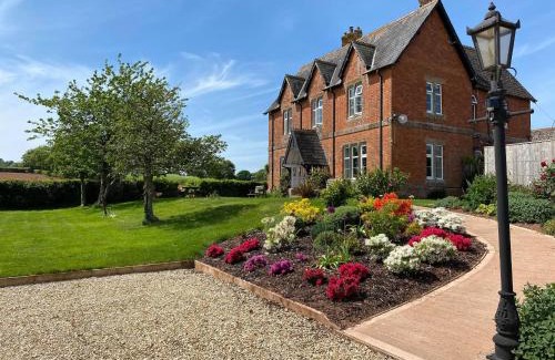 Westcott House | Newcourt Barton