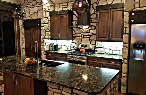 Alma House | Newer Luxury Home, minutes from Breckenridge, Indoor Hot Tub, Mountain Views