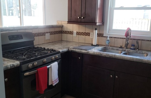 Rensselaer Apartment | Newer Two Bedroom with attached garage in a great Rensselaer location.