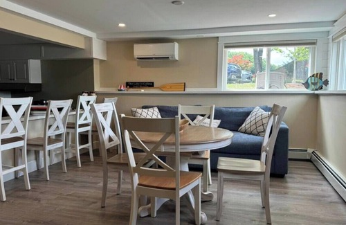 Bristol Condo | Newfound Lake Charming 2-bedroom condo AC & WiFi Bristol NH