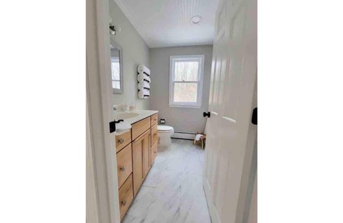 Bridgewater House | Newfound Lake water and Mountain View