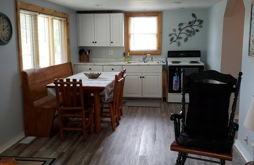 Indian River House | Newley renovated 3 bed room 2 bath, on Indian river with boat dock, 1,092 sq ft