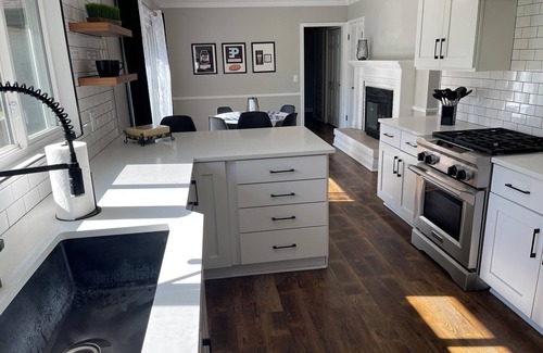 Kalamazoo House | "Newly appointed 3-bedroom home w/ AC, WiFi, 2.5 car garage, and large lawn!"