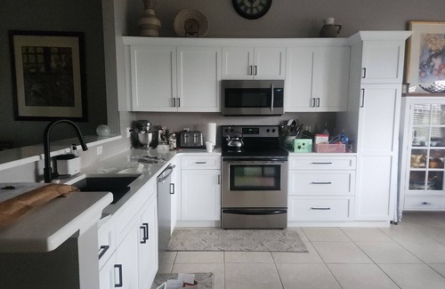 Grandezza Condo | Newly available condo in much desired Grandezza community
