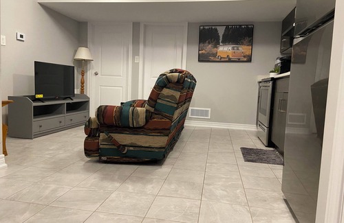 Welland Apartment | Newly built 2-Bed Apartment close to Niagara Falls