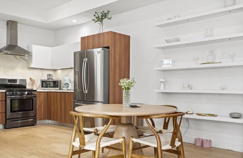 Mar Vista House | Newly Built 2 Bedroom 2.5 Bath House w/Modern Finishes Pet and Family Friendly