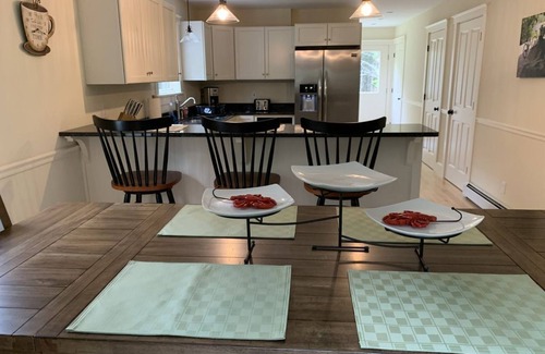Mount Desert House | Newly built and fresh vacation home tucked in the woods of Mount Desert.