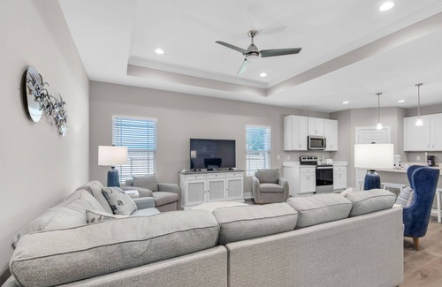 Navarre House | ⛱️Newly Built-Covered Patio-Large Fenced Backyard-4BR Sea Navarre