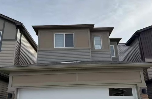 Southeast Edmonton House | Newly Built | Entire Home | Detached Garage