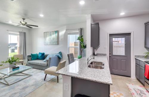 Temple House | Newly Built Home Close to Parks and Dining!