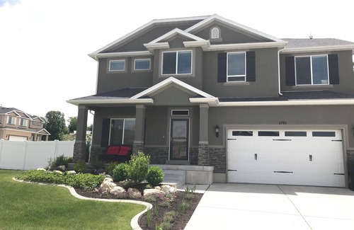 South Weber House | Newly Built Home With 6 Bed/3.5 Bath! 15 minutes to Lagoon, HAFB, and Snowbasin!