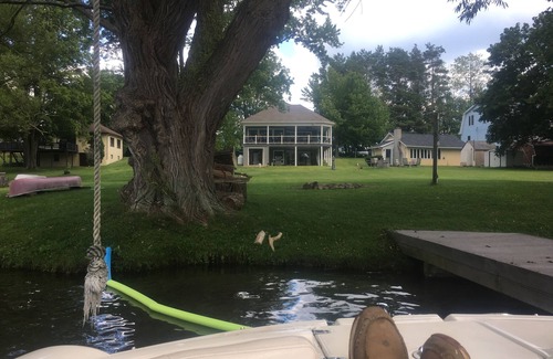Rushford Lake House | Newly built lakefront cottage directly on Rushford Lake