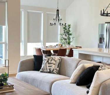 Celina House | Newly Built Luxury Home Perfect for Big Families