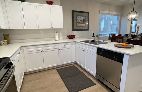 Santa Maria House | Newly Built Luxury Townhome - Tons of Natural Light