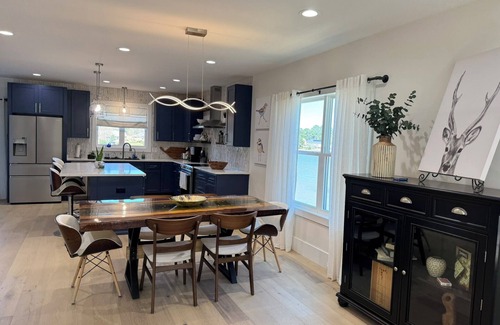 Houston County House | Newly Built, Modern Home Sleeps 10 on Houston Lake in beautiful Perry, GA!