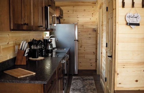 Linwood Cabin | Newly Built - Saginaw Bay Reel Adventure