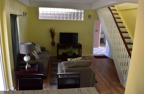 Gate Park Apartment | Newly built tranquil and serene, beautifully appointed two storey villa.