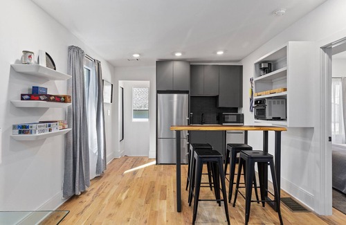 Midtown Apartment | Newly Built, Upscale Apartment in Midtown Atlanta in Beautiful Neighborhood
