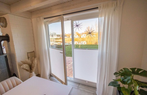Nordhorn House | Newly built vacation home with many highlights (sauna, fireplace and first lake location)